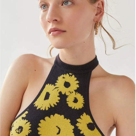 Halter Dress - Picture 7 of 7